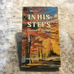 In His Steps Charles M. Sheldon 1979 Whitaker House Christian Discipleship Book